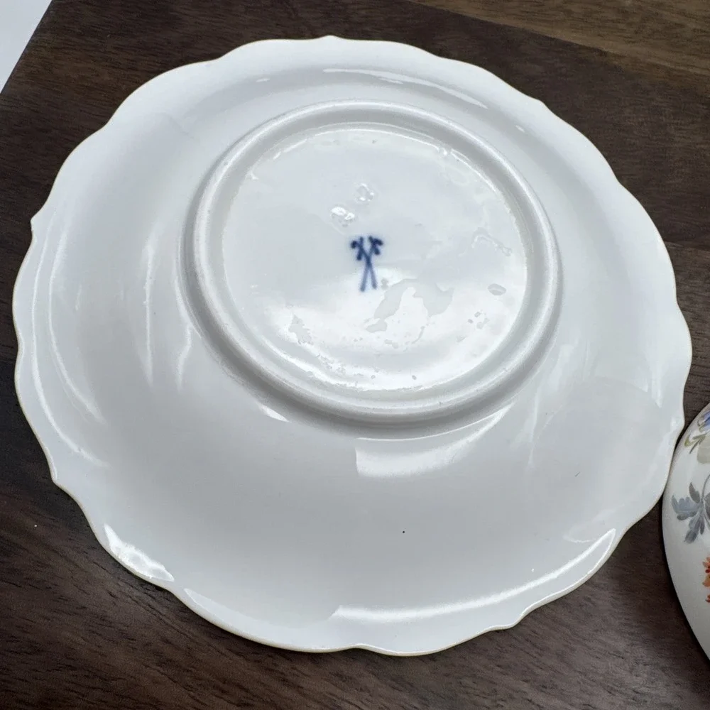 Meissen Flat Cup & Saucer Set Chinoiserie X Mark Crossed Swords Floral AS IS # 2